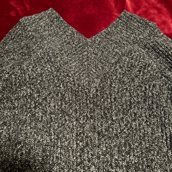 Sweater - Picture 3 of 3